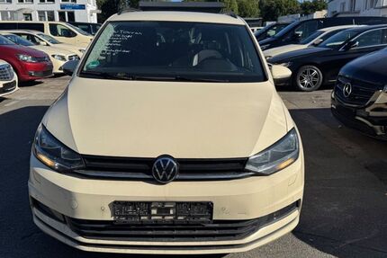 VW Touran 235.000 km 7.900 € hamburg 20537