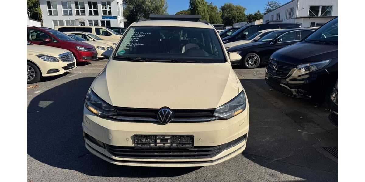 VW Touran 235.000 km 7.900 &euro; hamburg 20537