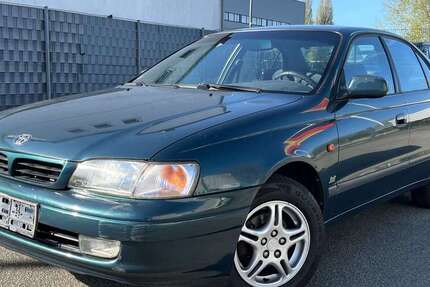 Toyota Carina 209.000 km 2.650 &euro; Hamburg 20539