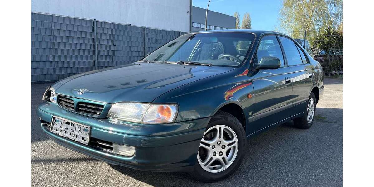 Toyota Carina 209.000 km 2.650 &euro; Hamburg 20539