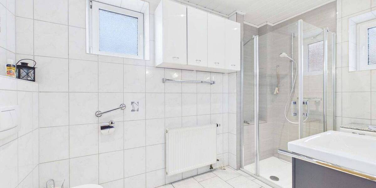 Mehrfamilienhaus, Wohnhaus Winsen(Luhe) Luhdorf - 7 Zimmer, 180 m&sup2;, 462.500&euro; | Angebot:26081146