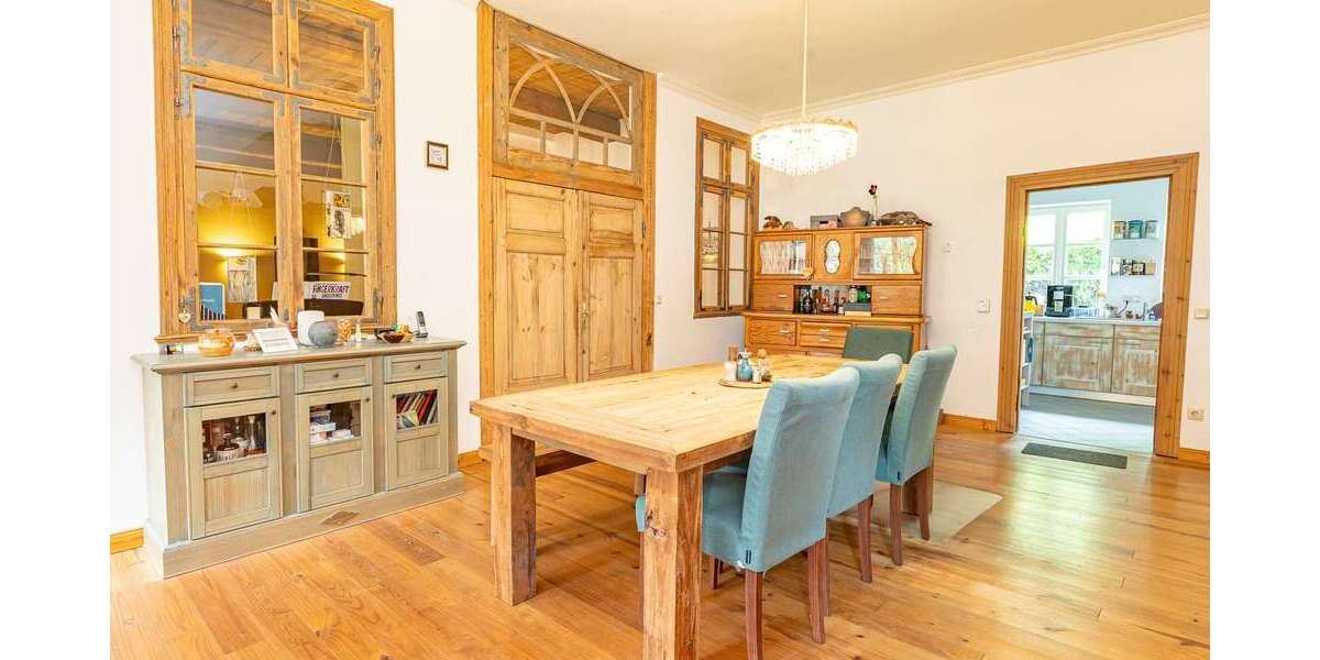 Haus zum Kaufen in Jork 769.000 € 360 m² 8 zimmer