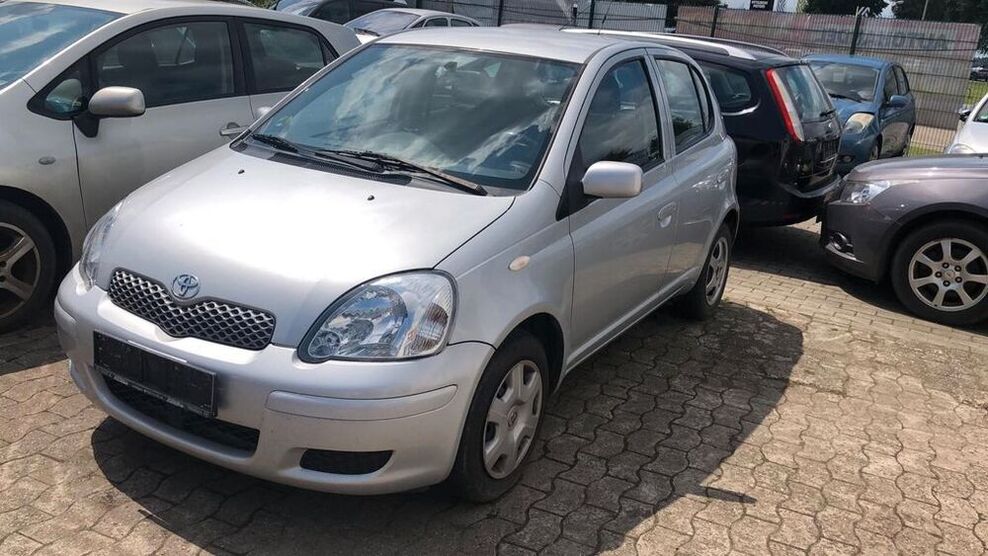 Yaris