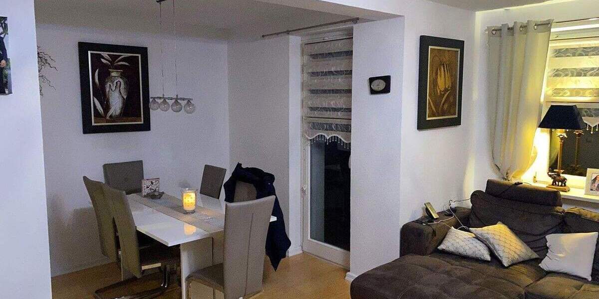 Etagenwohnung Hamburg Groß Borstel - 3 Zimmer, 84 m&sup2;, 1.400&euro; | Angebot:25338282