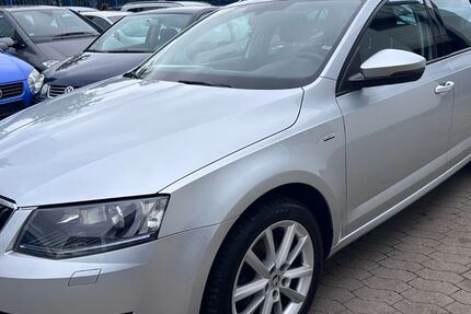 Skoda Octavia 114.000 km 8.890 &euro; Hamburg 20537