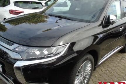 Mitsubishi Outlander 83.150 km 23.800 &euro; Hamburg 21035