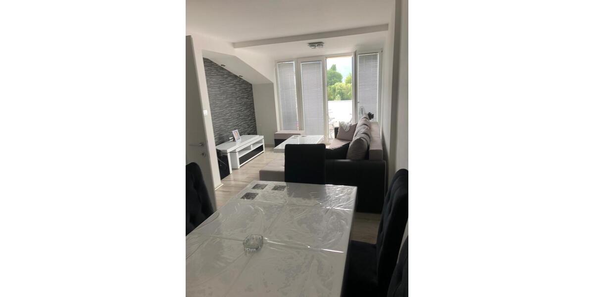 Dachgeschoßwohnung Hamburg Eidelstedt - 2 Zimmer, 50 m&sup2;, 40.000&euro; | Angebot:26720230