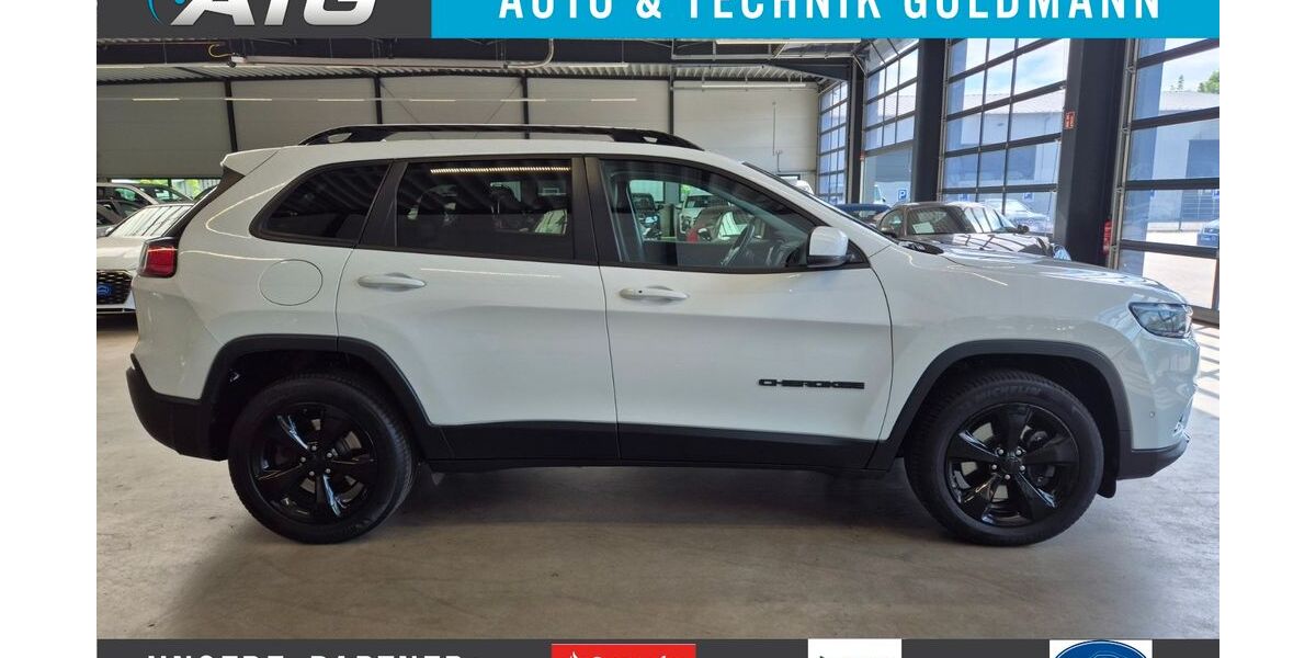 Jeep Cherokee 38.000 km 22.790 &euro; Geesthacht bei Hamburg 21502