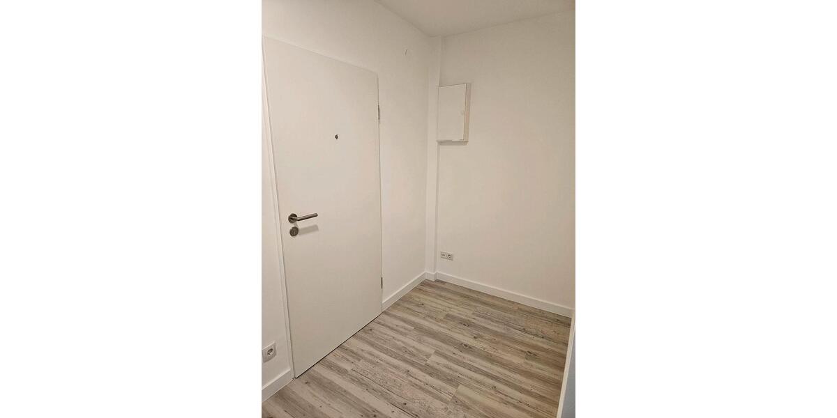 Moderne, hochwertige 1 Zi. DG Wohnung in Hamburg-Rissen 1 zimmer