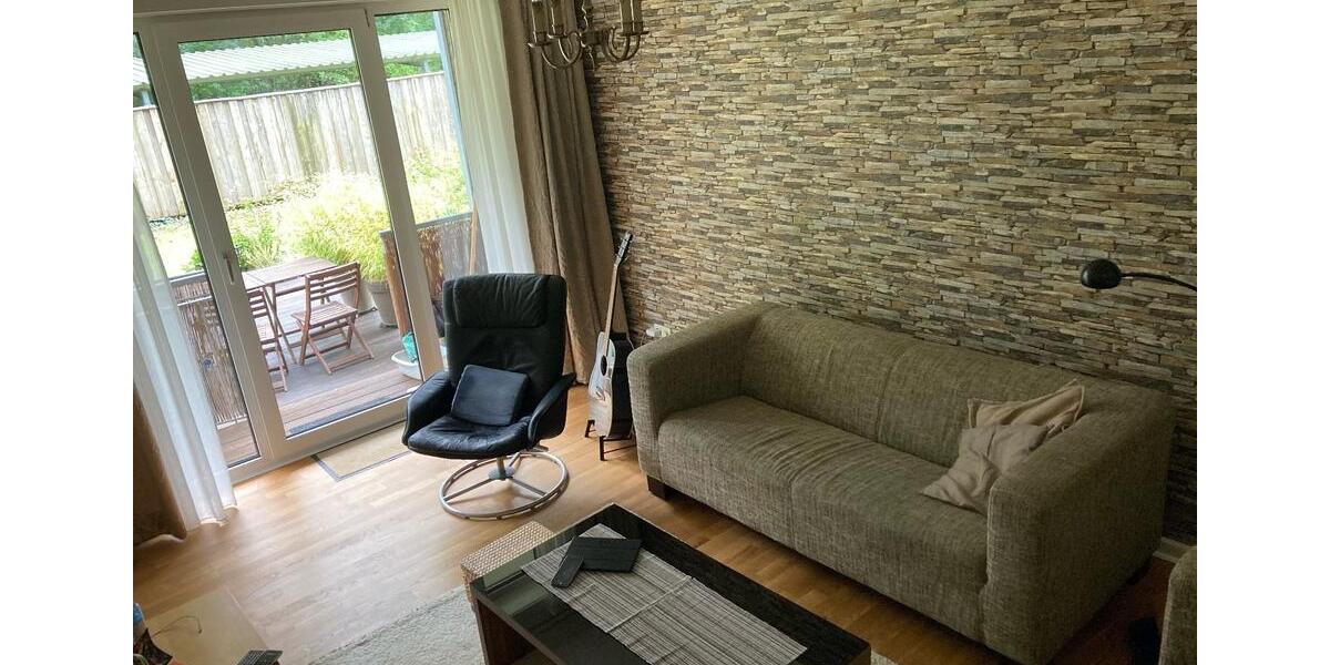 Hochparterre in Eilbek: Südterrasse, 3 Zimmer, Carport 3 zimmer