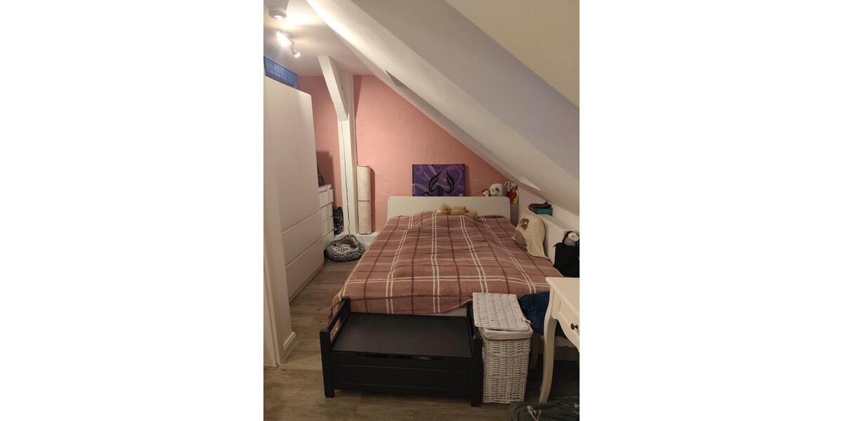 Dachgeschoßwohnung Börnsen - 1.5 Zimmer, 33 m&sup2;, 785&euro; | Angebot:26405403