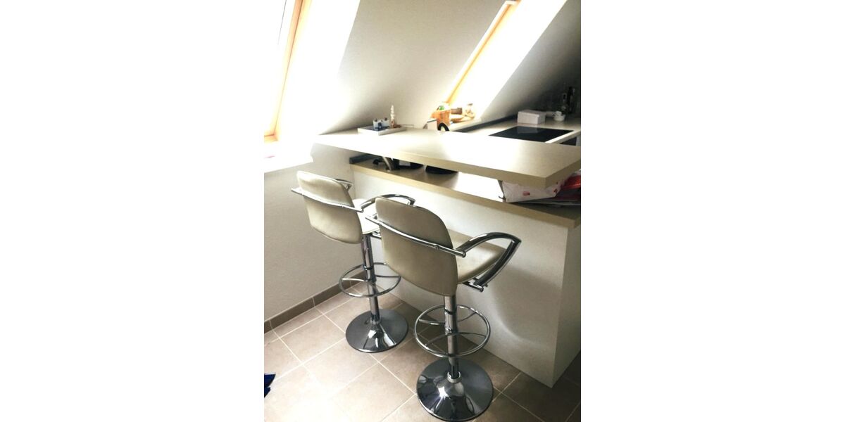 Provisionsfrei* Gepflegte 2-Zimmer Wohnung, 70m² mit Garage in SeevetalMaschen - Dachgeschoßwohnung Seevetal Holtorfsloh | Angebot:27296214