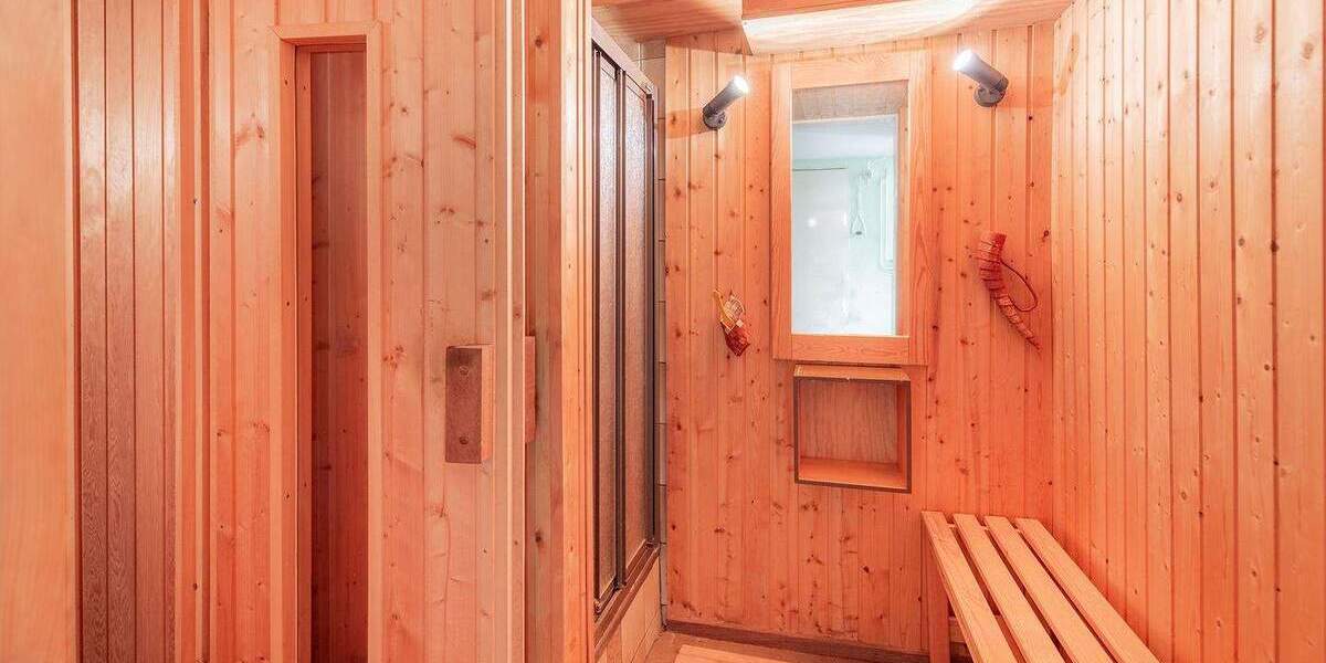 Einfamilienhaus Hamburg Langenhorn - 7 Zimmer, 163 m&sup2;, 625.000&euro; | Angebot:25778825