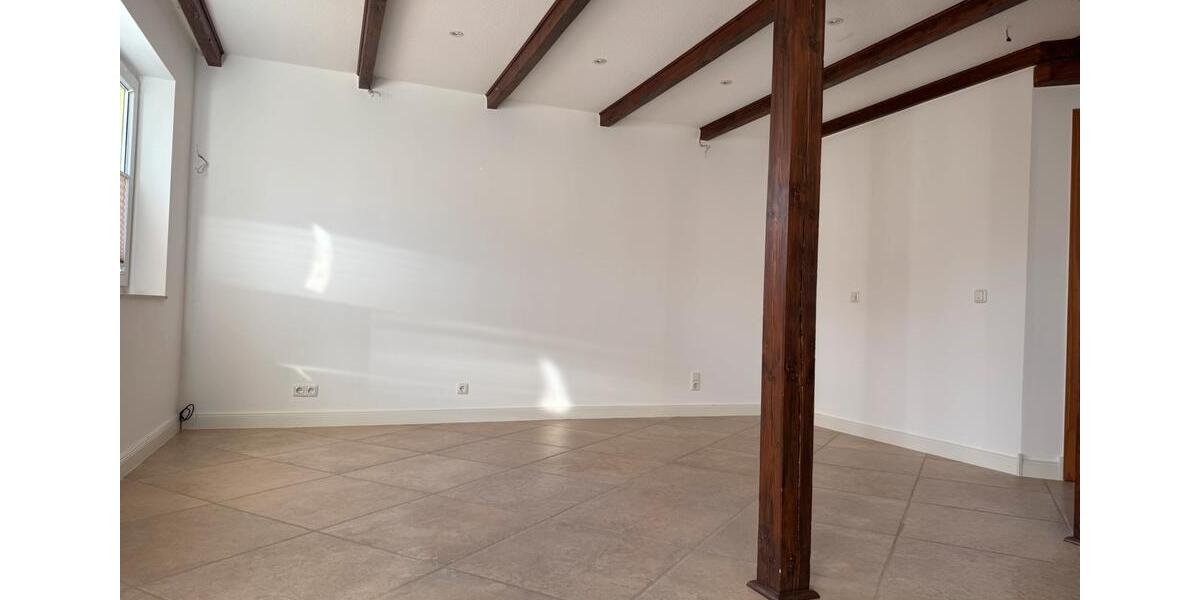 Außergewöhnliche 3 Etagen Maisonette mit offenen Wohnkonzept 3.5 zimmer