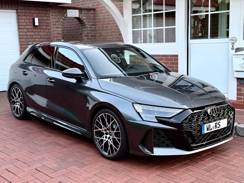 Audi RS3 6.490 km 68.900 € Marschacht 21436