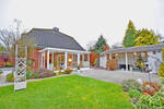 4-Zi.- Doppelhaustraum mit Wintergarten, Kamin, Sauna, Carport und Garten in ruhiger Sackgassenlage