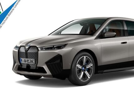 BMW iX 23.742 km 54.450 &euro; Hamburg-Bergedorf 21033