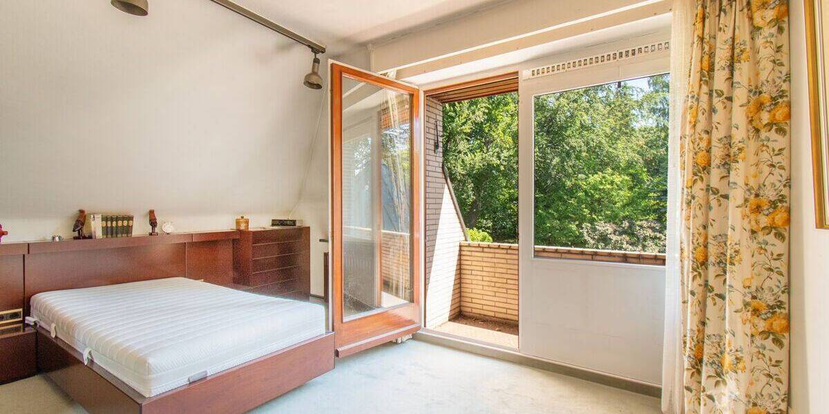 Einfamilienhaus Hamburg Hummelsbüttel - 8 Zimmer, 310 m&sup2;, 1.650.000&euro; | Angebot:26820338