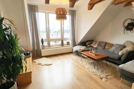 Wohnung Hamburg Harburg - 2.5 Zimmer, 64 m&sup2;, 249.000&euro; | Angebot:27130750