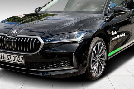 Skoda Superb 14.500 km 50.750 &euro; Hamburg 22111