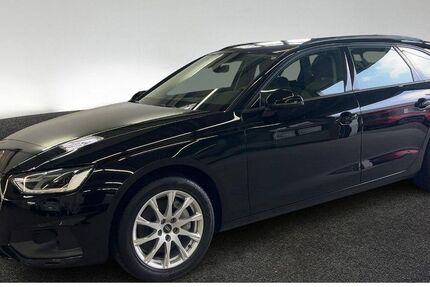Audi A4 94.598 km 23.450 &euro; Hamburg 22529