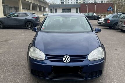 VW Golf 133.000 km 2.800 &euro; Hamburg 22309