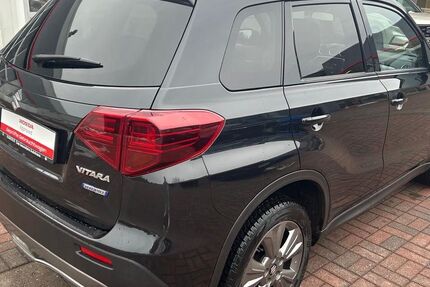 Suzuki Vitara 32.874 km 18.990 &euro; Braak 22145