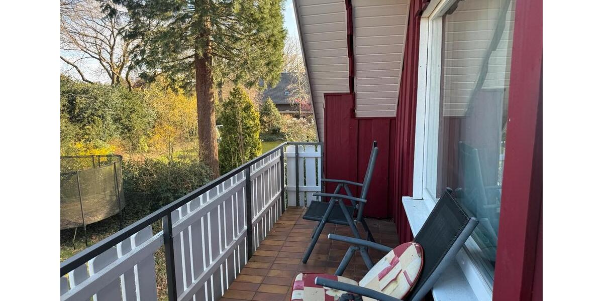 Dachgeschoßwohnung Rellingen - 2 Zimmer, 48 m&sup2;, 850&euro; | Angebot:26322844