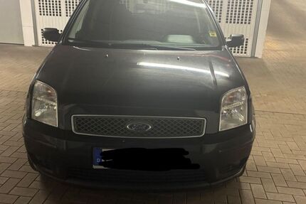 Ford Fusion 164.000 km 1.750 &euro; Pinneberg 25421