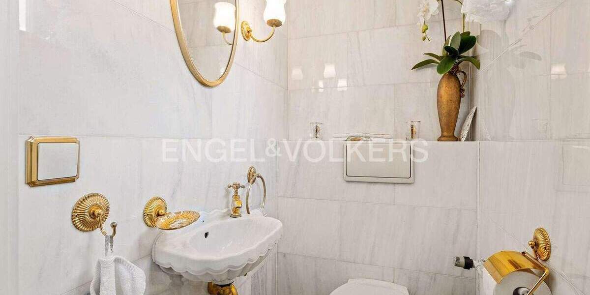 Einfamilienhaus Norderstedt Garstedt - 9 Zimmer, 317 m&sup2;, 1.100.000&euro; | Angebot:25701916