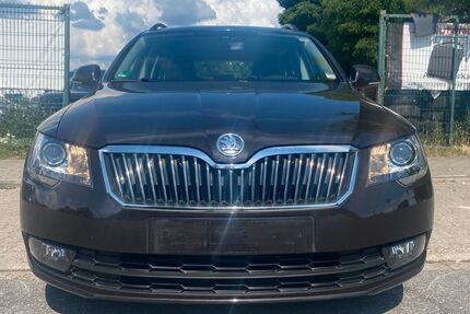 Skoda Superb 100.856 km 8.990 &euro; Neu Wulmstorf 21629