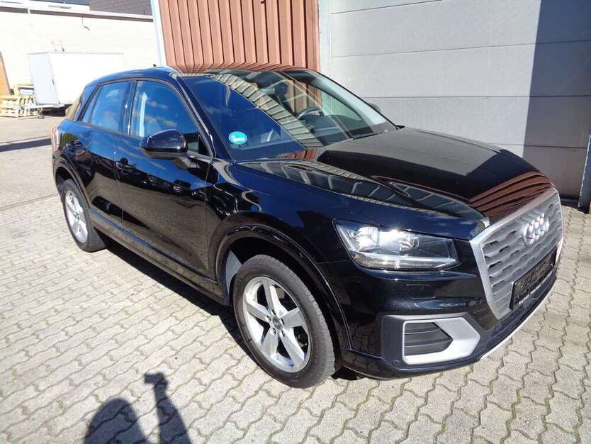 Audi Q2 162.657 km 13.990 € Hamburg 22399