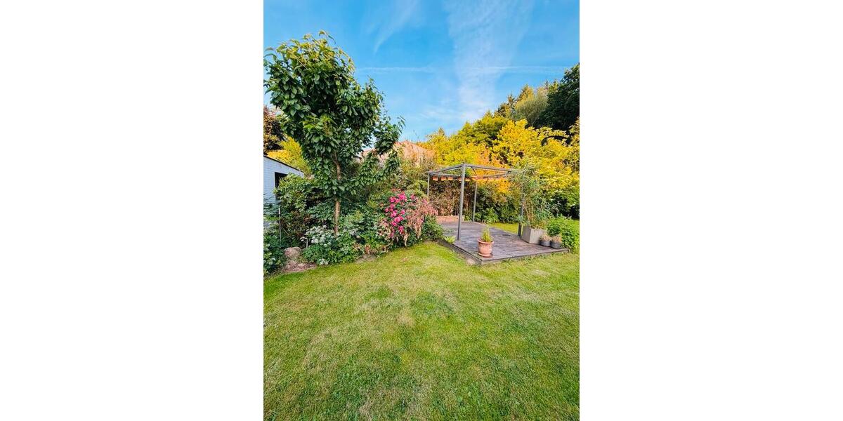 Einfamilienhaus Reinbek - 5 Zimmer, 137 m&sup2;, 690.000&euro; | Angebot:26986516
