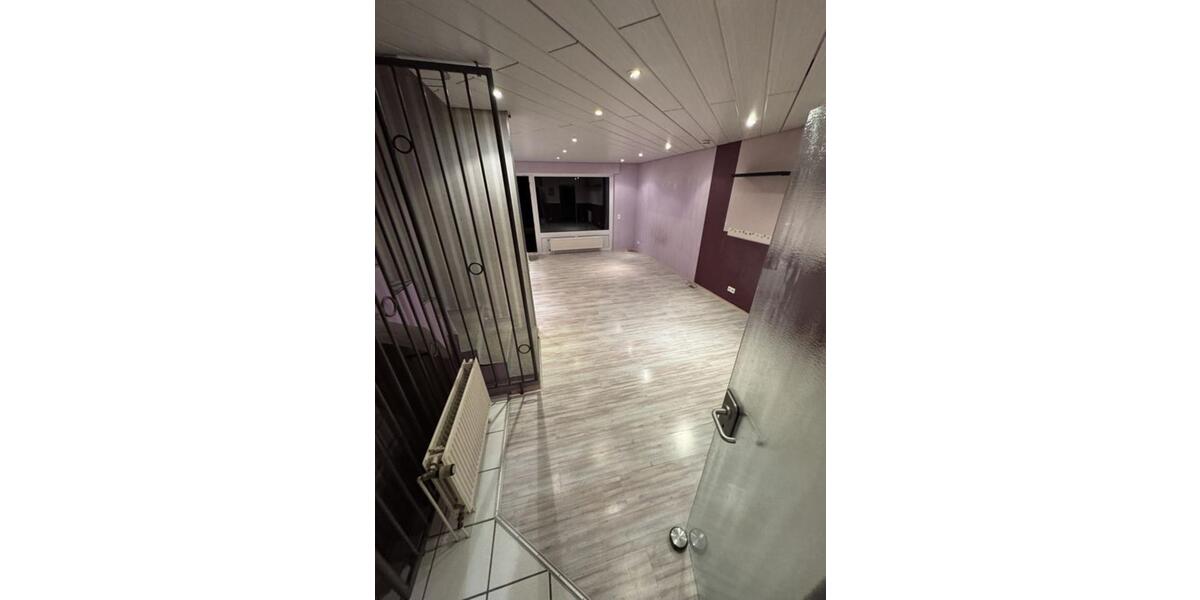 Gut gelegenes Reihenhaus in Ahrensburg zu vermieten 5 zimmer