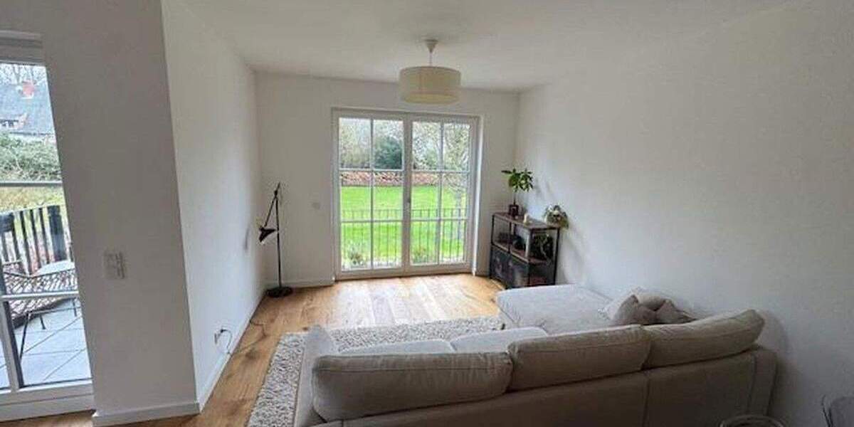 Etagenwohnung Hamburg Blankenese - 2 Zimmer, 67 m&sup2;, 1.665&euro; | Angebot:25896704