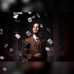 Pit Hartling wirkt Wunder - Stand Up Zauberkunst