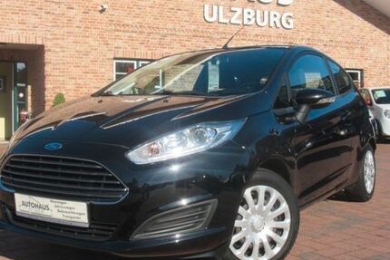 Ford Fiesta 63.331 km 6.900 &euro; Henstedt Ulzburg(20 km nördlich von HH-direkt an der A7) 24558