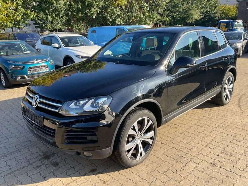 VW Touareg 321.734 km 9.990 € Hamburg 21107