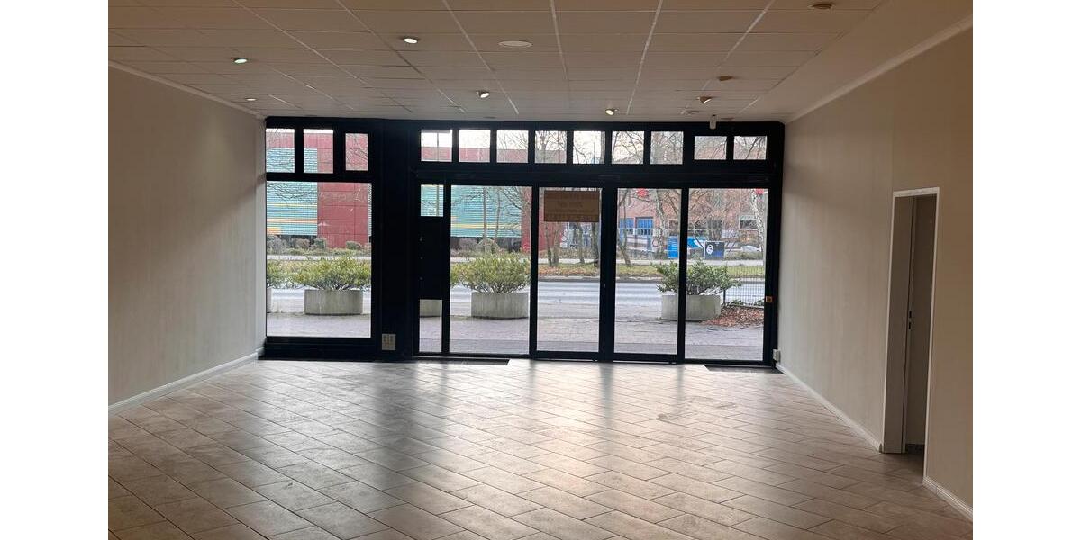 Ladengeschäft ggü EEZ 200 qm inkl keller zimmer