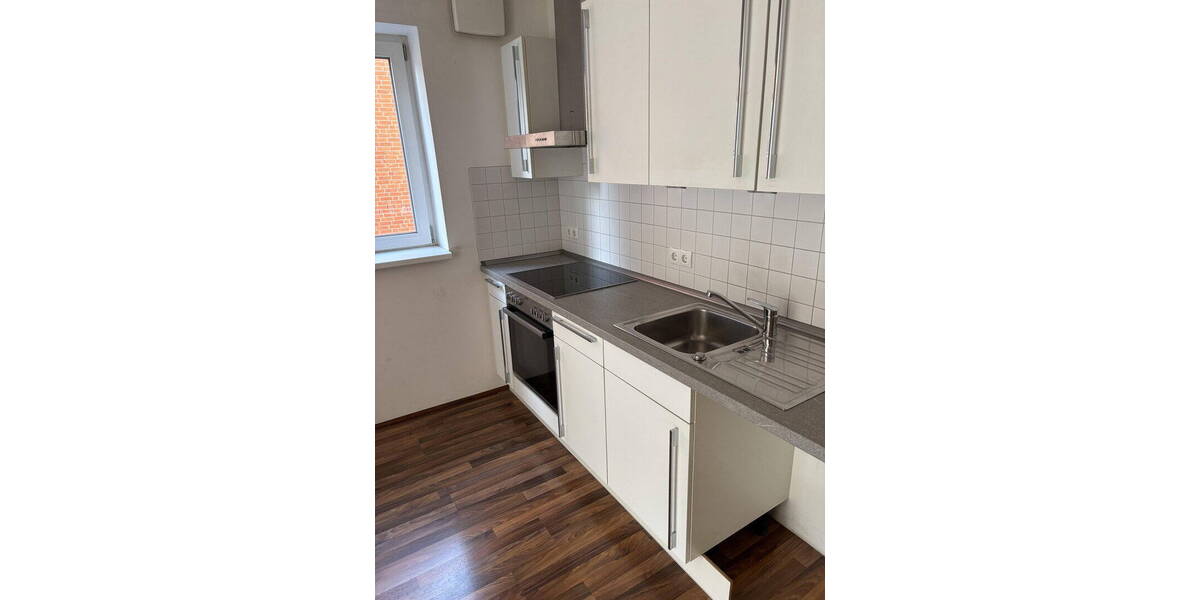 Etagenwohnung Hamburg Schnelsen - 3 Zimmer, 82 m&sup2;, 5.000&euro; | Angebot:26257617