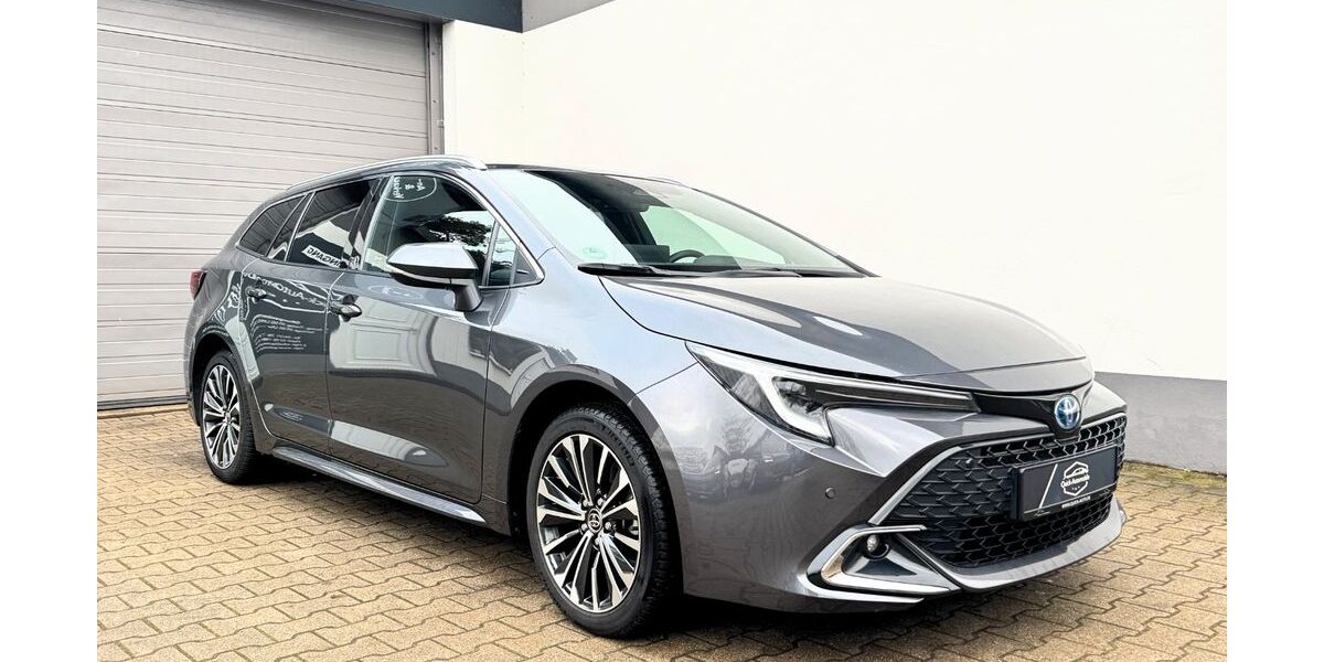 Toyota Corolla 27.100 km 26.990 &euro; Winsen (Luhe) 21423