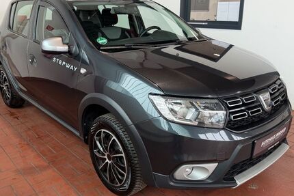 Dacia Sandero 127.042 km 8.490 &euro; Henstedt-Ulzburg (bei Hamburg) 24558