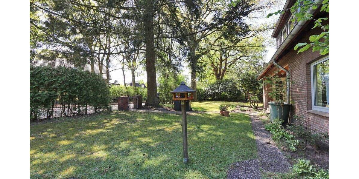 Einfamilienhaus Hamburg Langenhorn - 8 Zimmer, 191 m&sup2;, 450.000&euro; | Angebot:26806972
