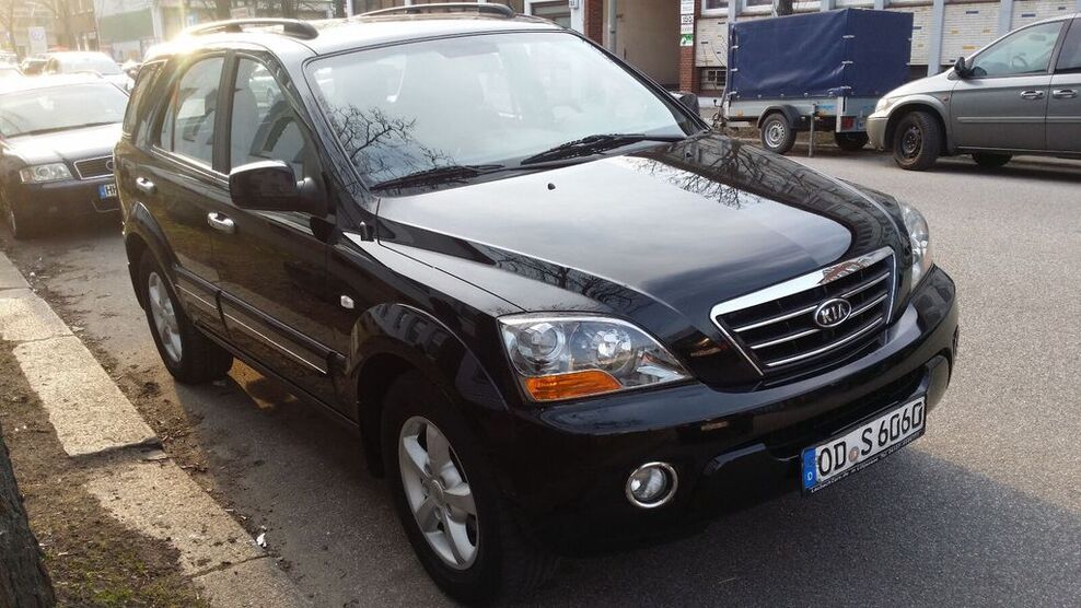 Kia Sorento 165.000 km 8.400 € Hamburg 20537