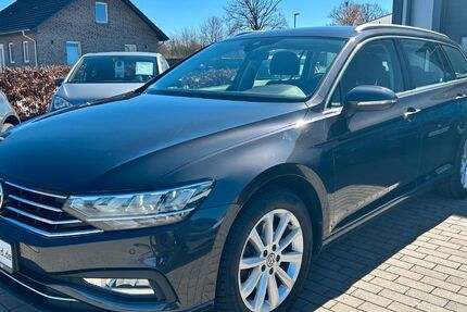 VW Passat Variant 196.816 km 14.900 &euro; Bargfeld Stegen 23863