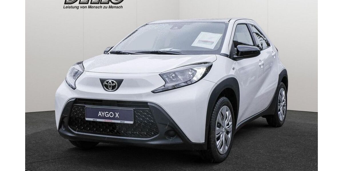 Toyota Aygo (X) 1.720 km 15.990 &euro; Rellingen 25462