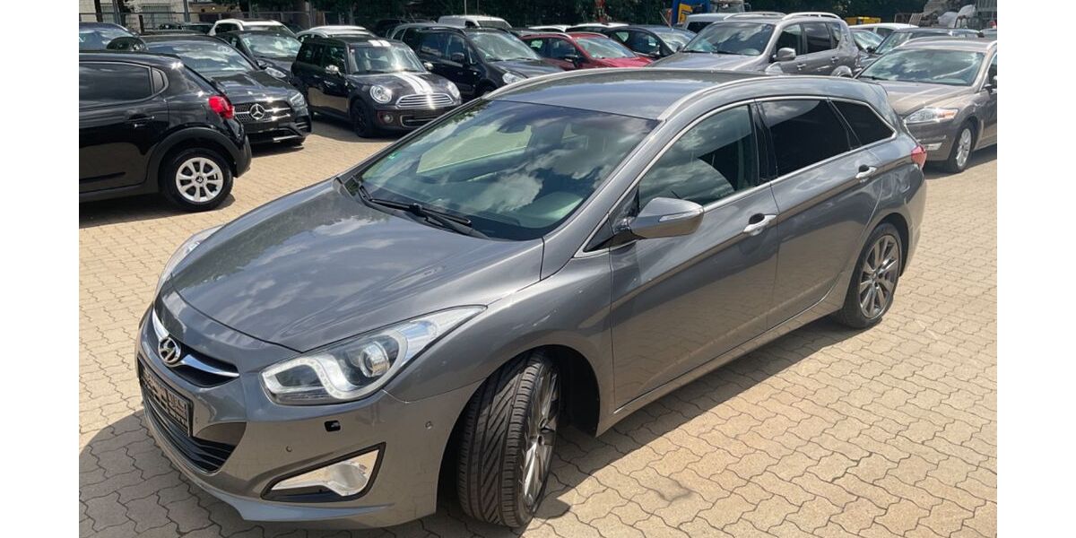 Hyundai i40 212.000 km 5.490 &euro; Hamburg 21107