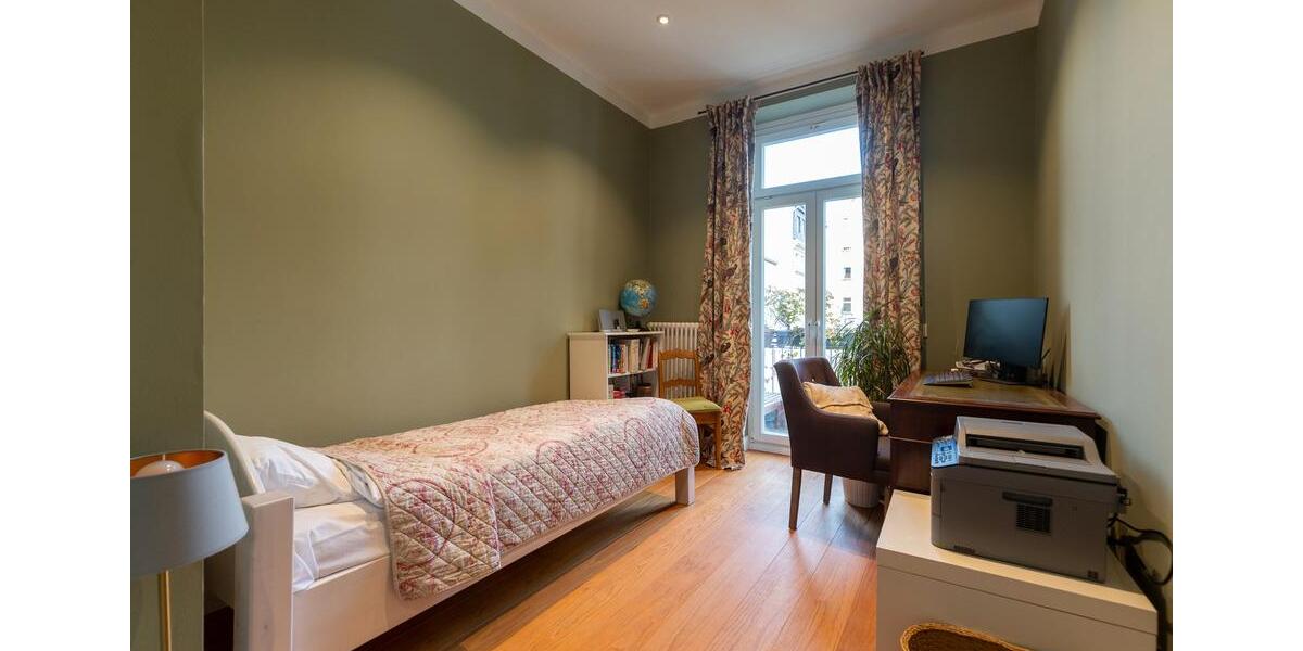 Etagenwohnung Hamburg Altstadt - 5 Zimmer, 151 m&sup2;, 4.250&euro; | Angebot:26267395