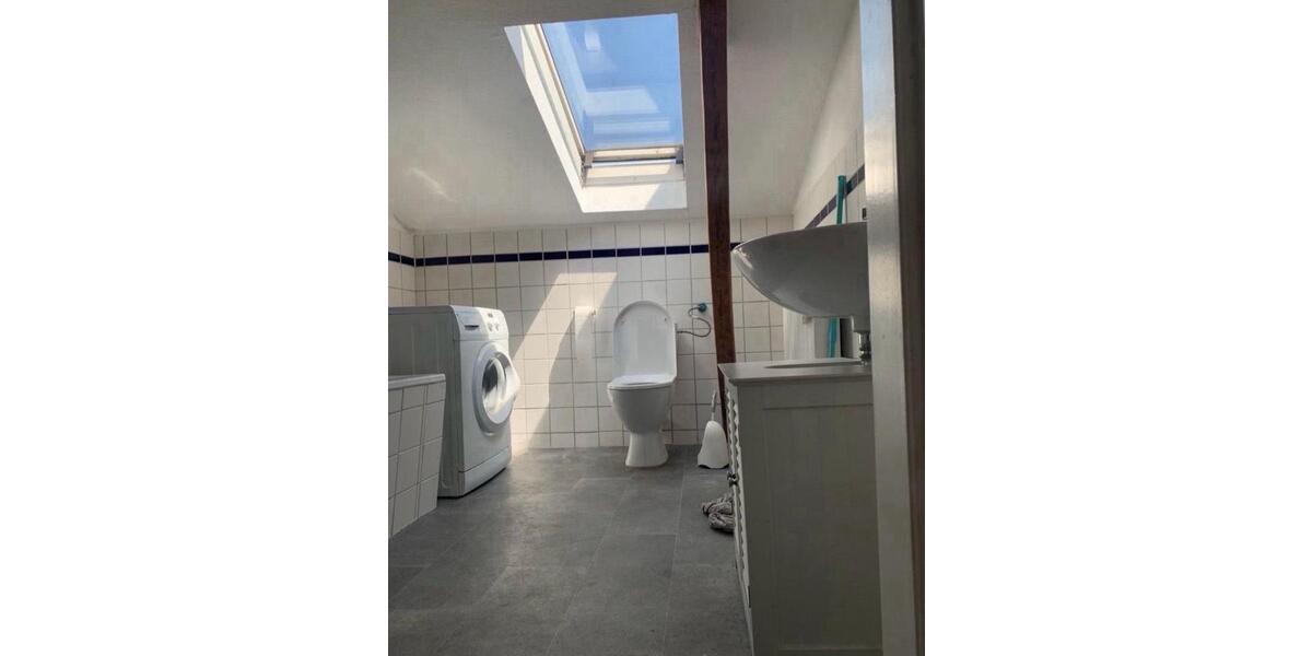 Zimmer in 3er Wohnung 3 zimmer