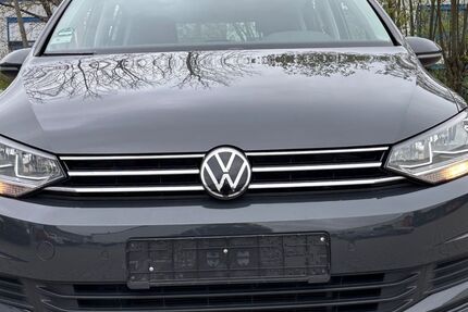 VW Touran 143.000 km 16.500 &euro; Rellingen 25462
